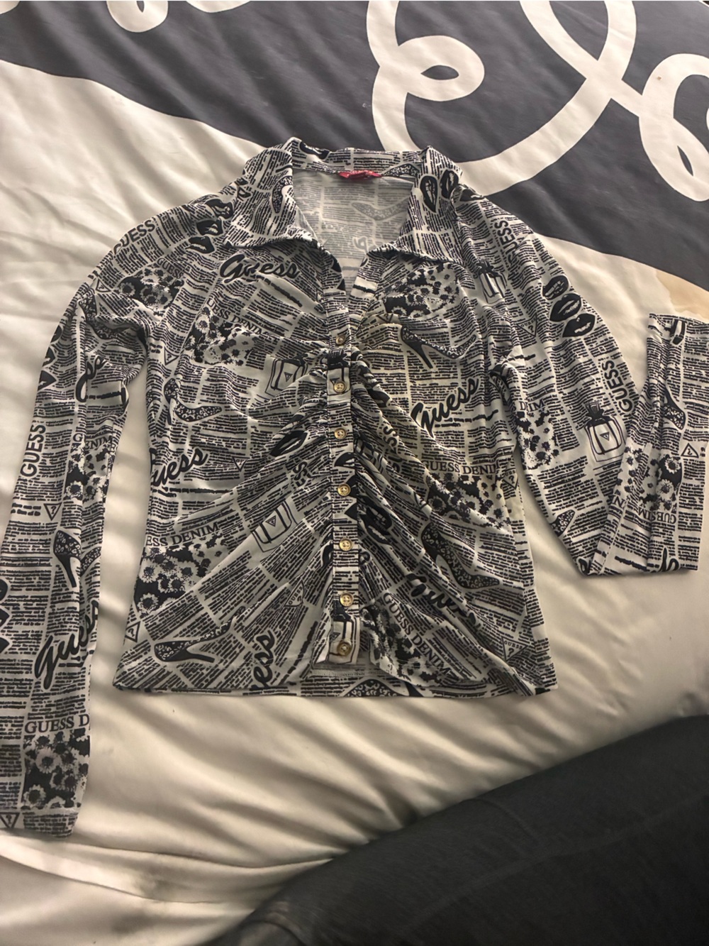 GUESS Black & White Logo Newspaper Print Button-Front Shirt